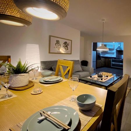 Japanese Style Muji Two-Bedroom Apt 스완지 외부 사진