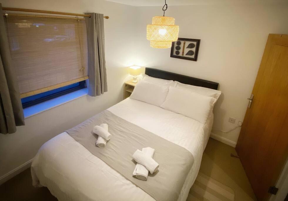 Japanese Style Muji Two-Bedroom Apt 스완지 외부 사진
